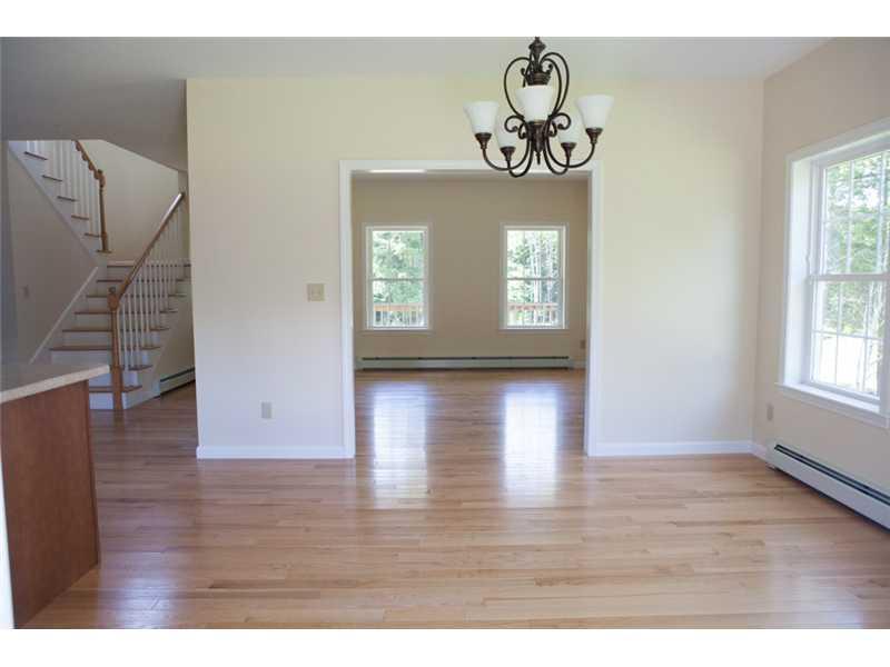 29 Newfield Road Freeport, ME 04032 - Photo 8 of 12 Dining Room.