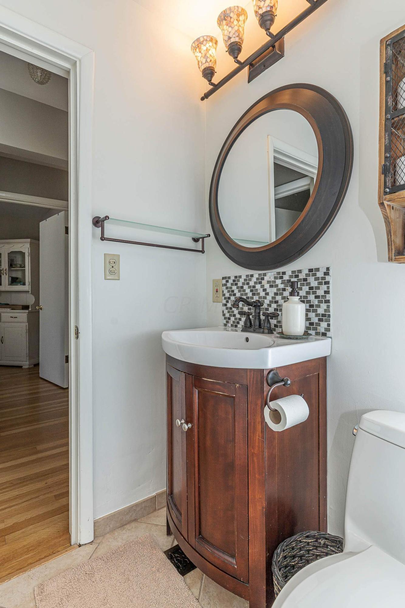 2427 Nottingham Road Columbus, OH 43221 - Photo 16 of 36 Gallery Image 16