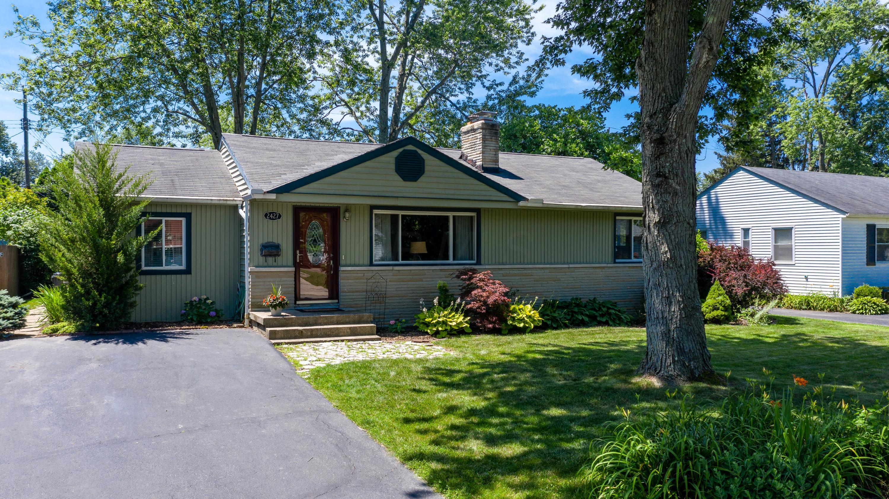 2427 Nottingham Road Columbus, OH 43221 - Photo 34 of 36 Gallery Image 34