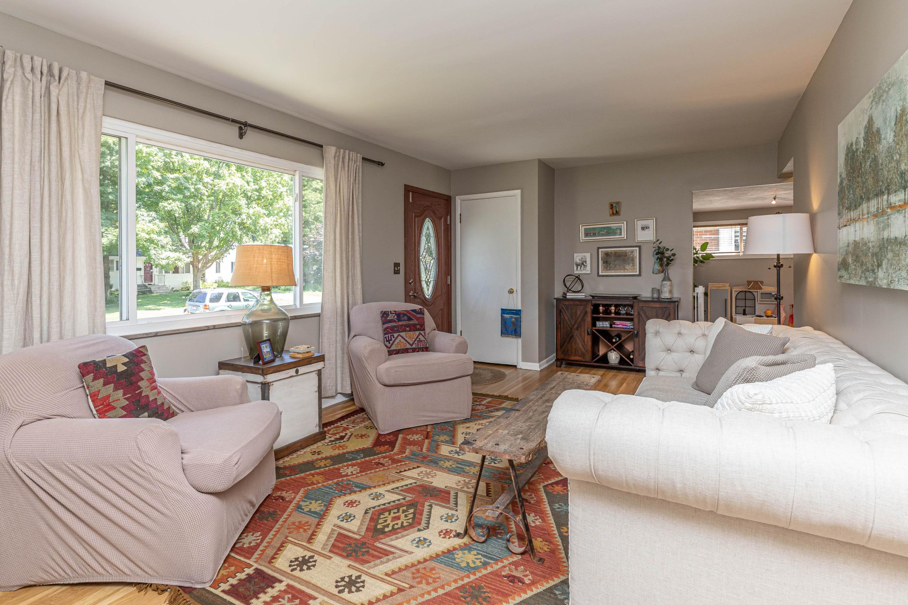 2427 Nottingham Road Columbus, OH 43221 - Photo 5 of 36 Gallery Image 5