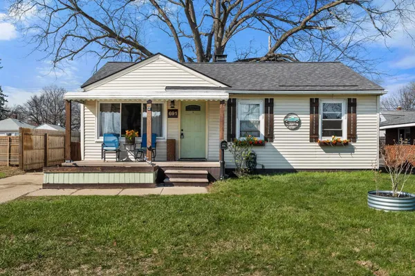 $198,500 | 691 East Bennett Avenue, Ferndale, MI 48220
