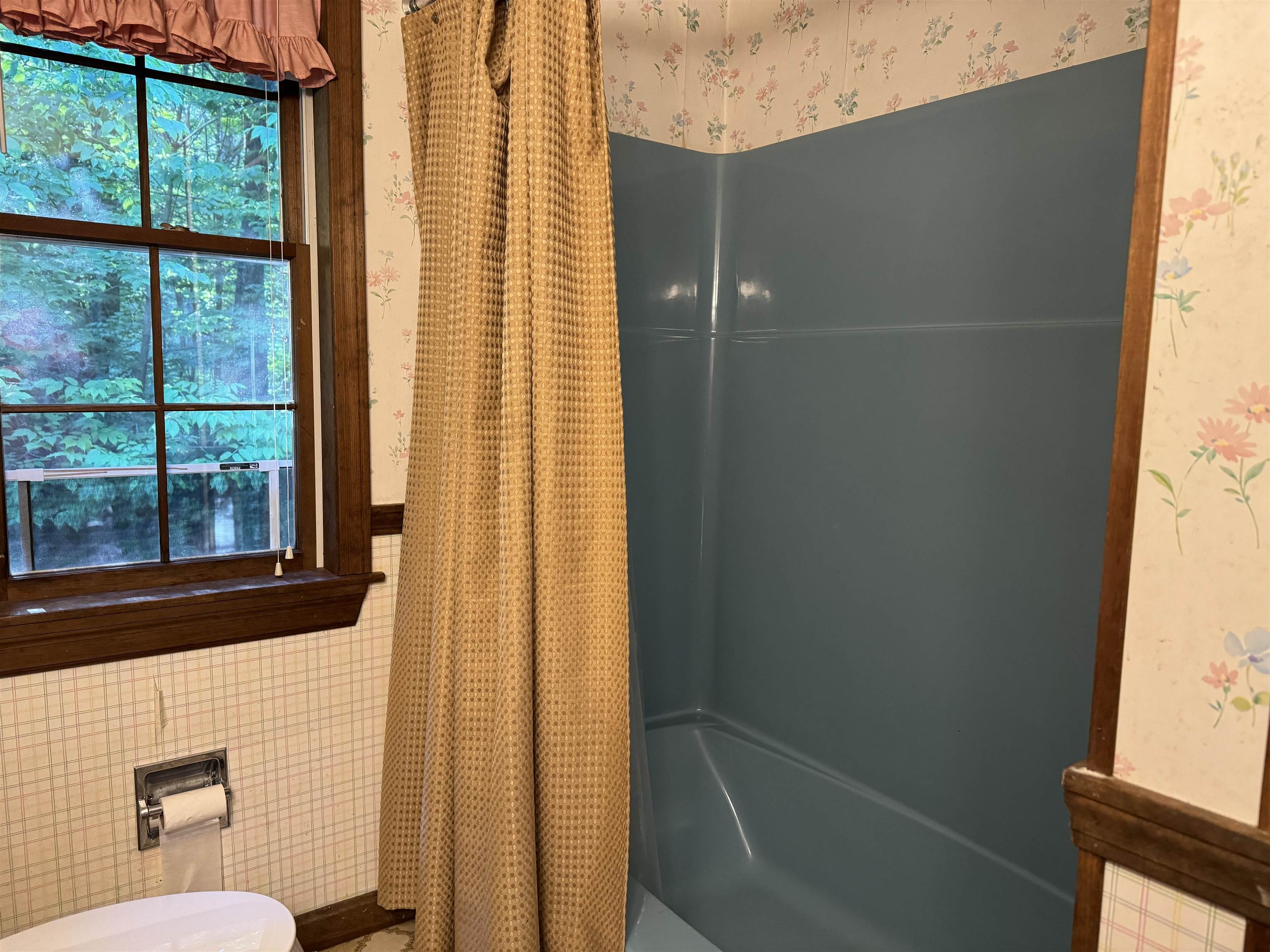 56 Bluffs Boulevard Ossipee, NH 03814 - Photo 16 of 40