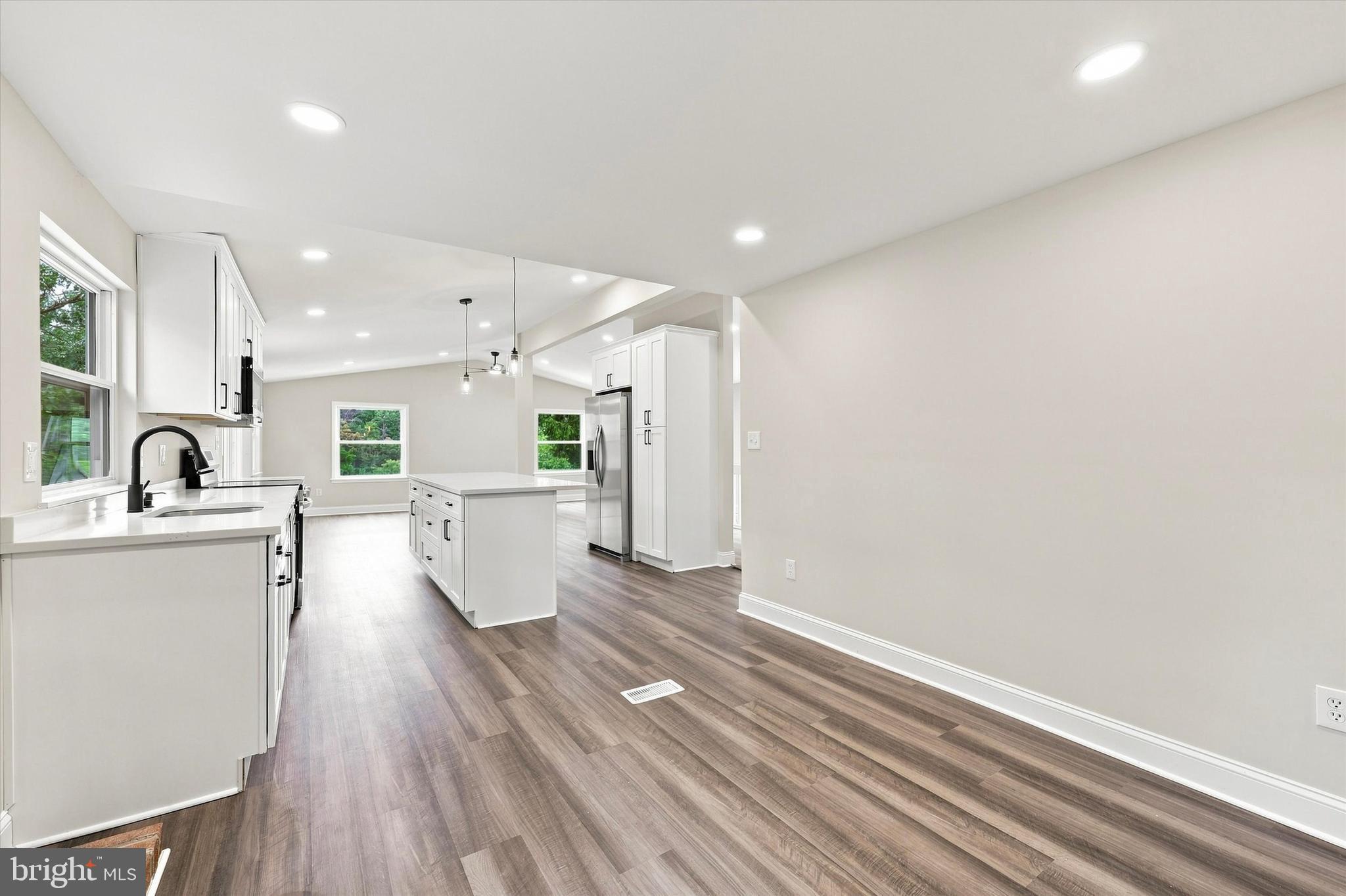 6 Red Hill Road Aston, PA 19014 - Photo 6 of 28 Gallery Image 6