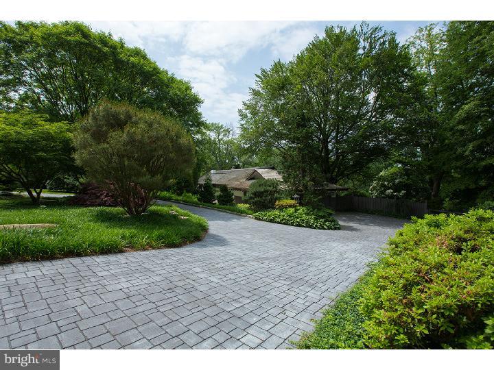 955 Stoke Road Villanova, PA 19085 - Photo 2 of 25