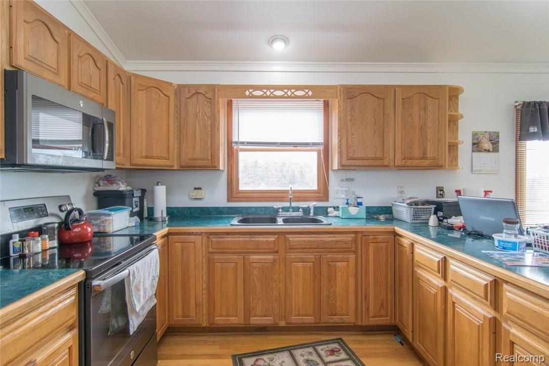 3811 Reamer Road Lapeer, MI 48446 - Photo 14 of 62 DSC_0304.jpg