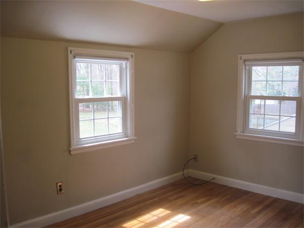 335 Maple Road Longmeadow, MA 01106 - Photo 7 of 10