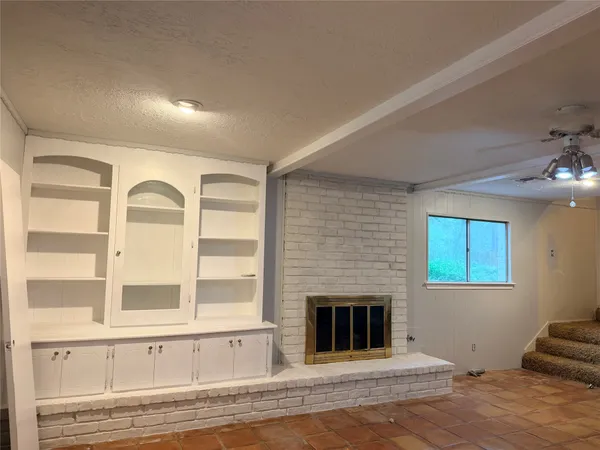 $2,200 | 2314 Roman Forest Boulevard, Roman Forest, TX 77357