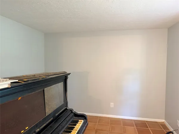 $2,200 | 2314 Roman Forest Boulevard, Roman Forest, TX 77357