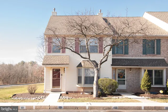 $300,000 | 101 Cherrywood Court, Pottstown, PA 19464