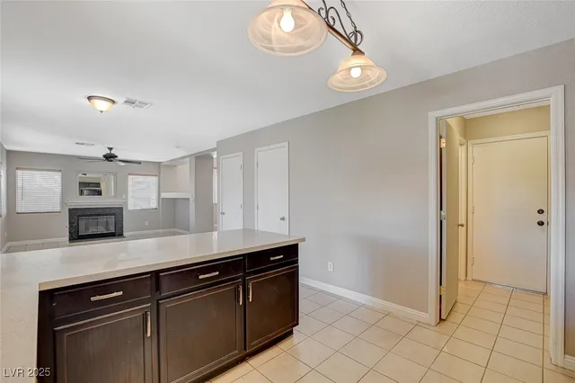 $2,400 | 688 Emerald City Avenue, Las Vegas, NV 89183