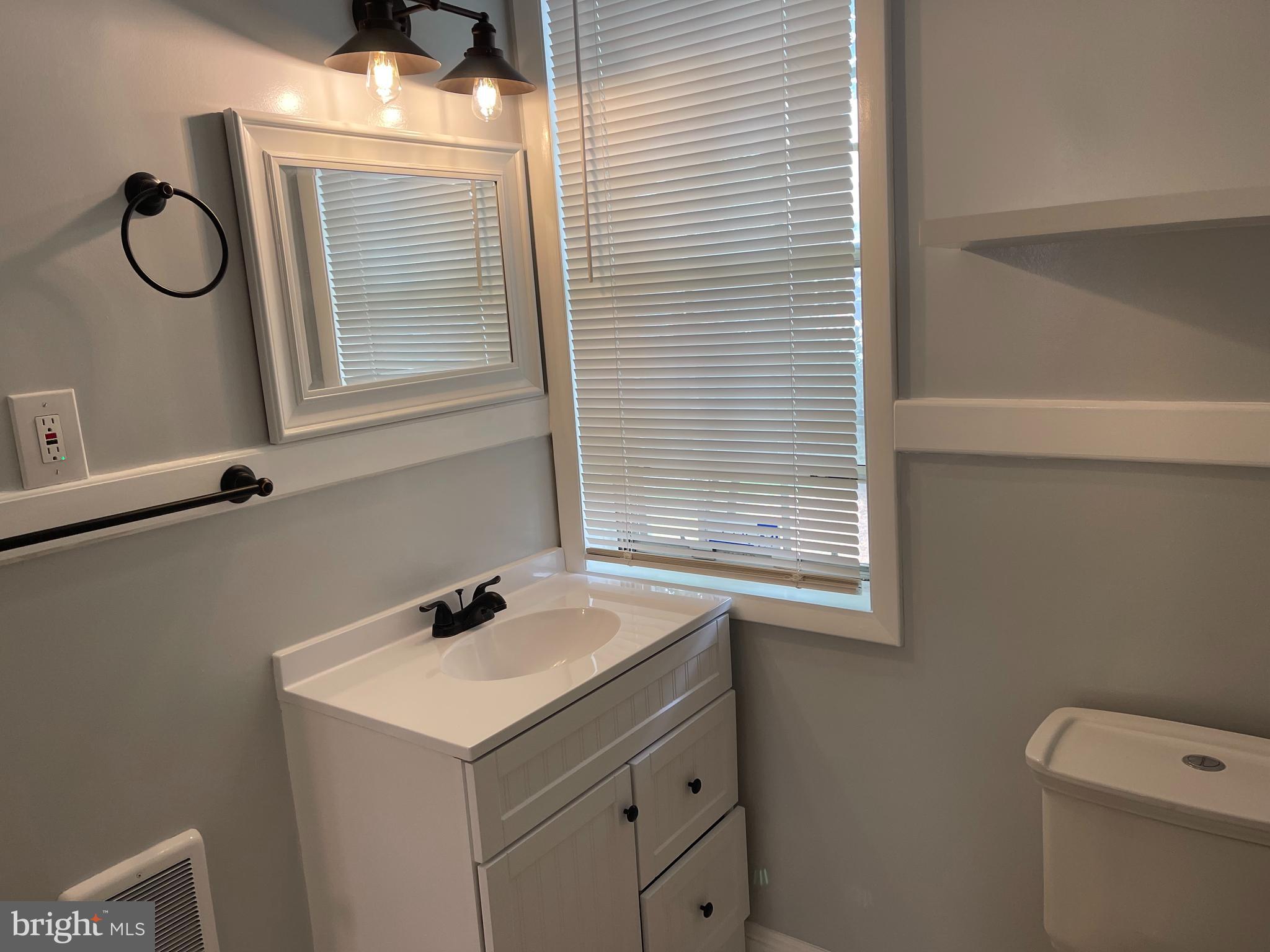1 East Glebe Road, Unit A Alexandria, VA 22305 - Photo 21 of 24 Gallery Image 21