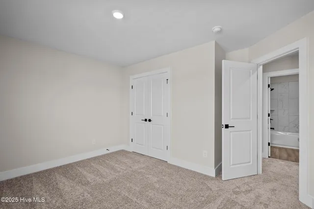 $403,900 | 70 Umbrella Palm Drive, Hampstead, NC 28443