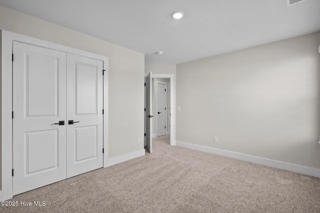 $403,900 | 70 Umbrella Palm Drive, Hampstead, NC 28443