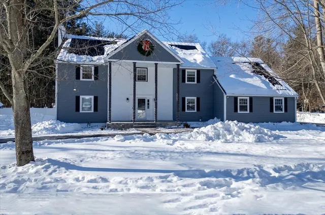 $1,100,000 | 62 Hawkins Lane, Marlborough, MA 01752