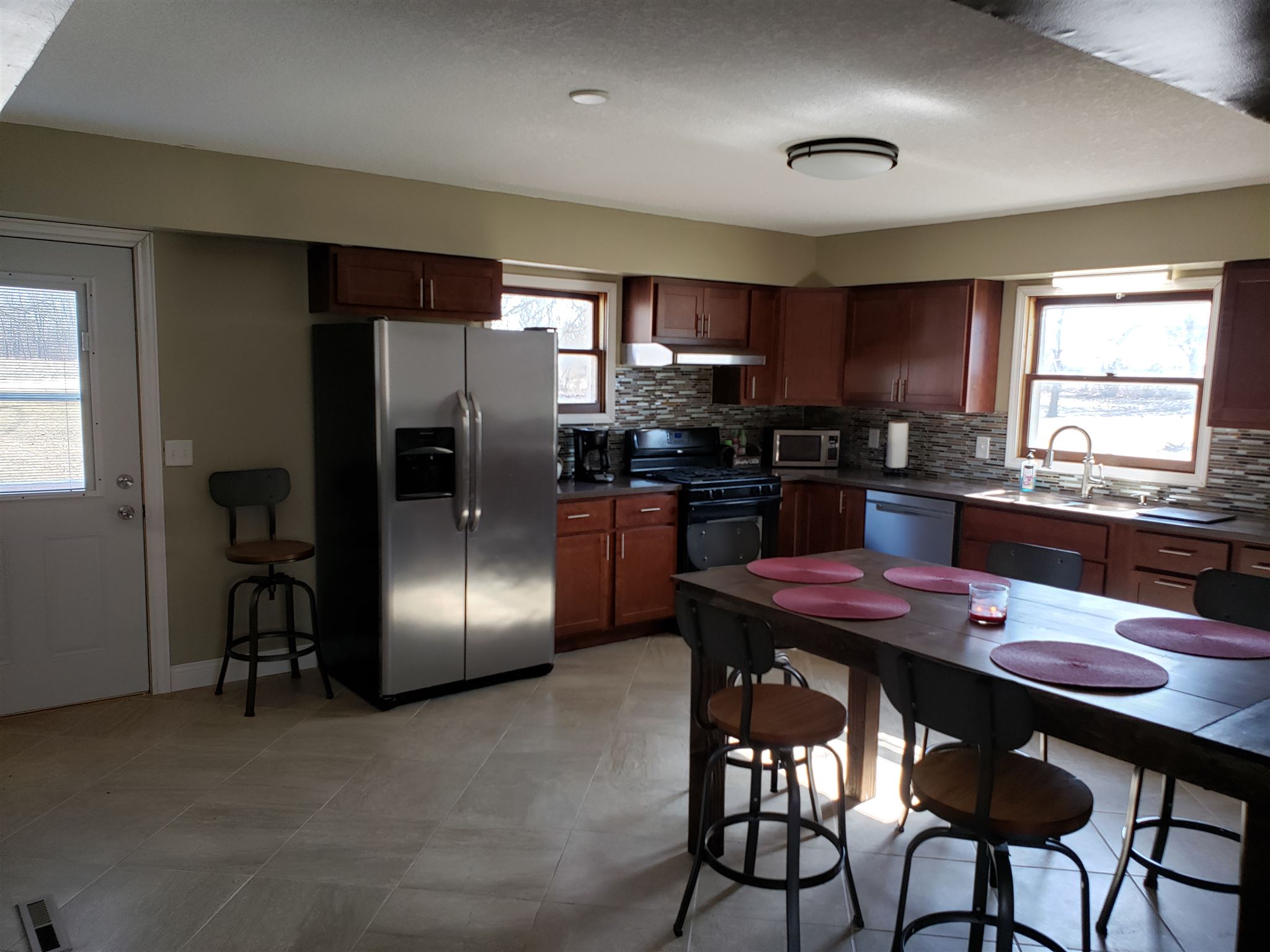3928 North 350 West Rochester, IN 46975 - Photo 6 of 21