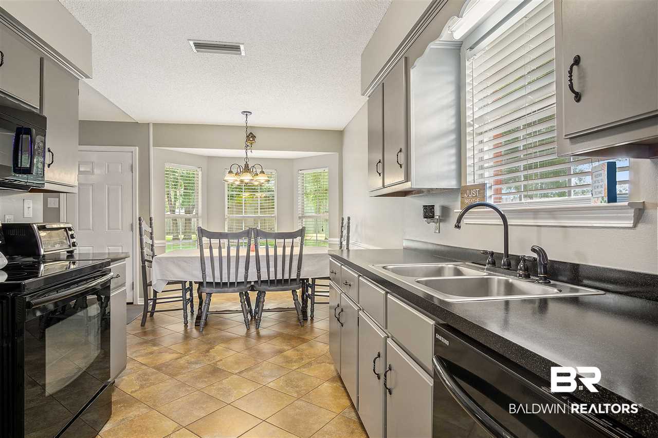 2985 Barlett Drive Mobile, AL 36608 - Photo 7 of 27