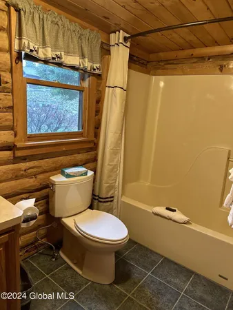 $25,000 | 3210 Lake Shore Drive, Unit LODGE 5 INTERVAL 10, Lake George, NY 12845