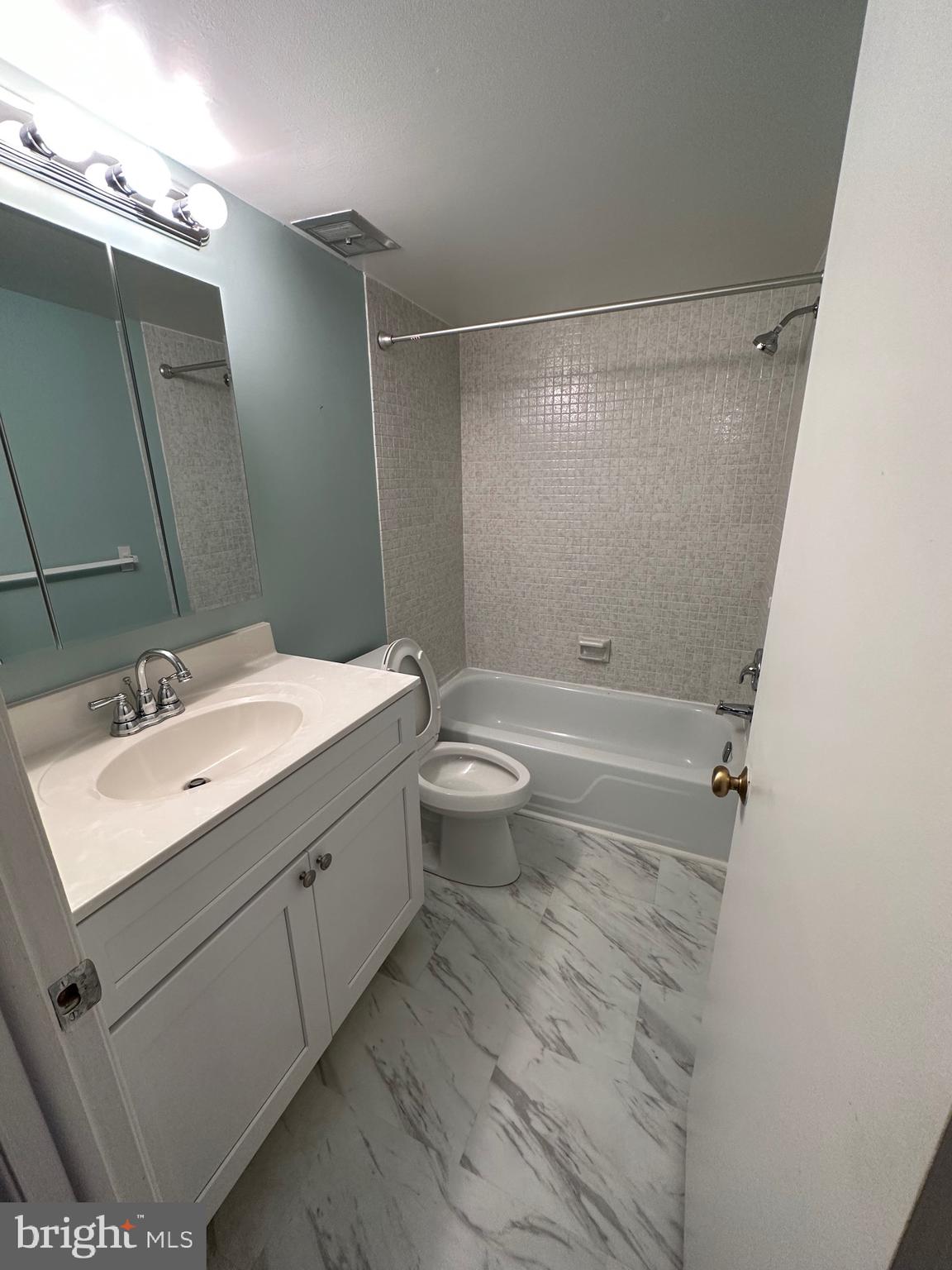 444 Drummers Lane Wayne, PA 19087 - Photo 15 of 18 Bathroom