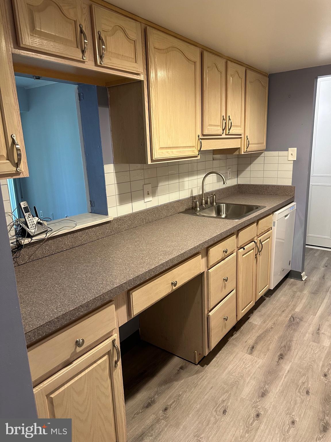 444 Drummers Lane Wayne, PA 19087 - Photo 5 of 18 Kitchen