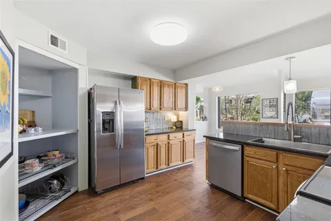 $450,000 | 1012 Colony Street, Flower Mound, TX 75028