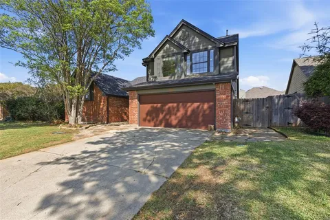 $450,000 | 1012 Colony Street, Flower Mound, TX 75028