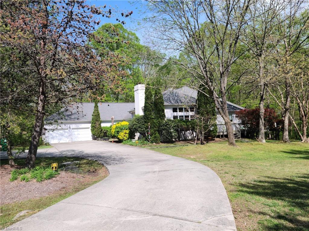 2517 Lakes Edge Point High Point, NC 27265 - Photo 1 of 29 Gallery Image 1