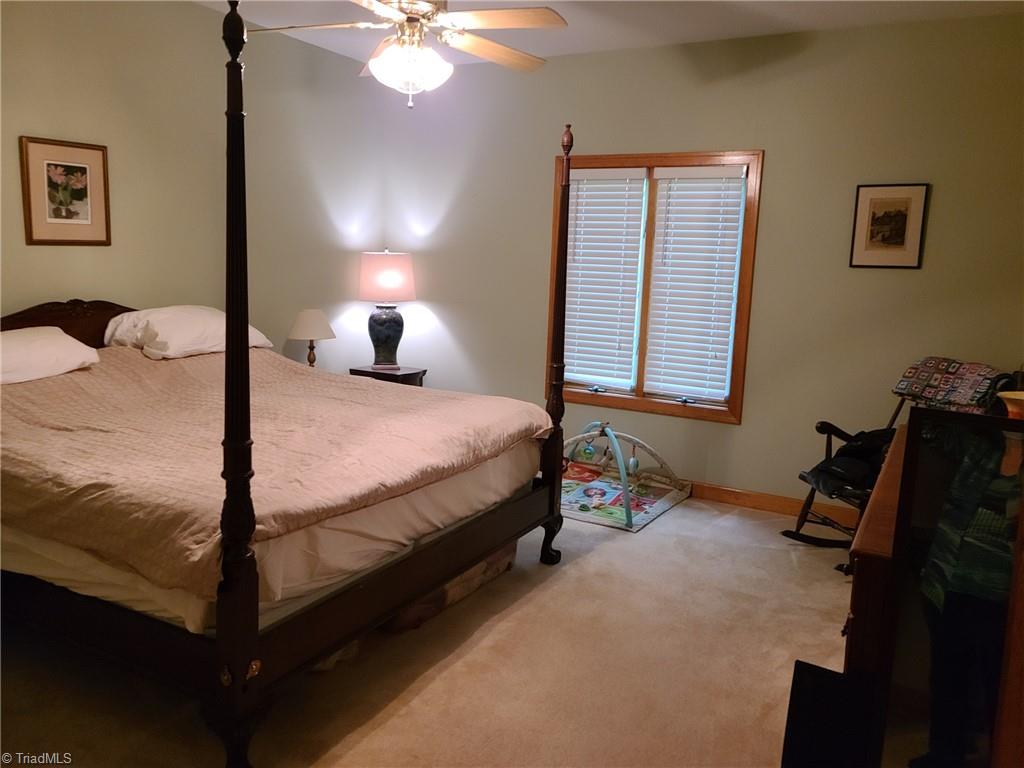 2517 Lakes Edge Point High Point, NC 27265 - Photo 18 of 29 Gallery Image 18