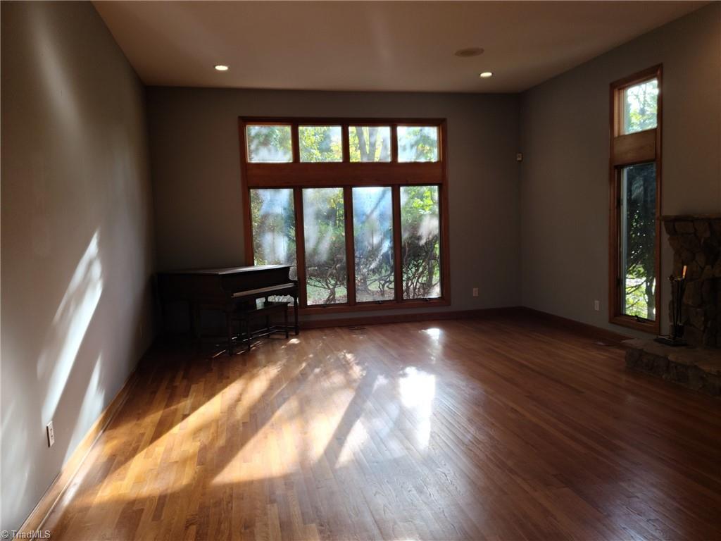 2517 Lakes Edge Point High Point, NC 27265 - Photo 24 of 29 Gallery Image 24