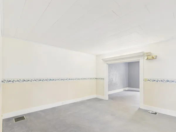 $164,900 | 114 Exchange Street, Ashland, ME 04732