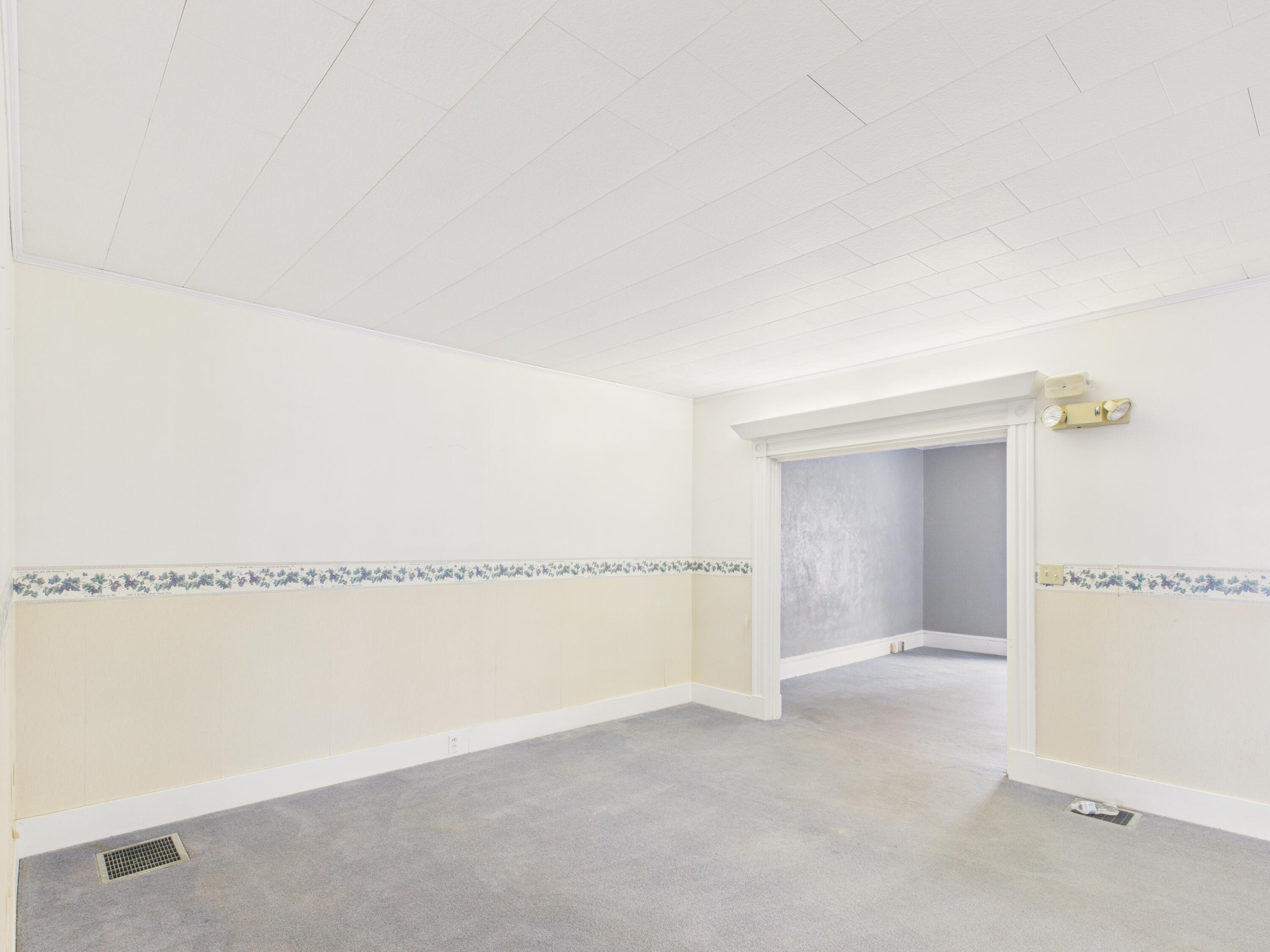 114 Exchange Street Ashland, ME 04732 - Photo 14 of 44 114 Exchange St Ashland 2026 (23)