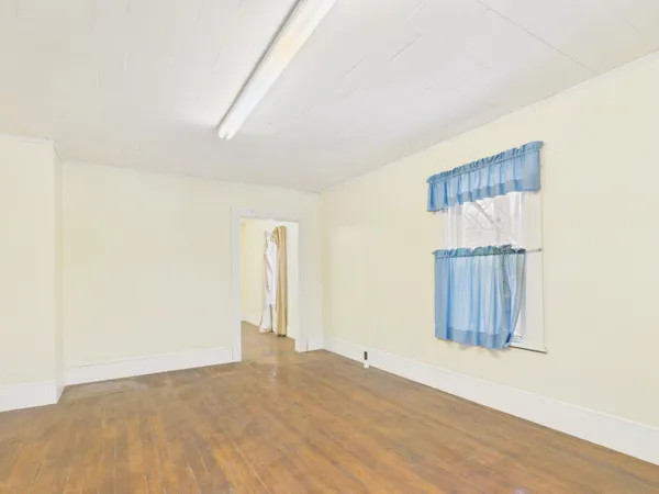 $164,900 | 114 Exchange Street, Ashland, ME 04732