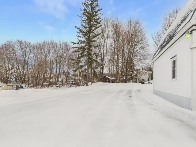 $164,900 | 114 Exchange Street, Ashland, ME 04732