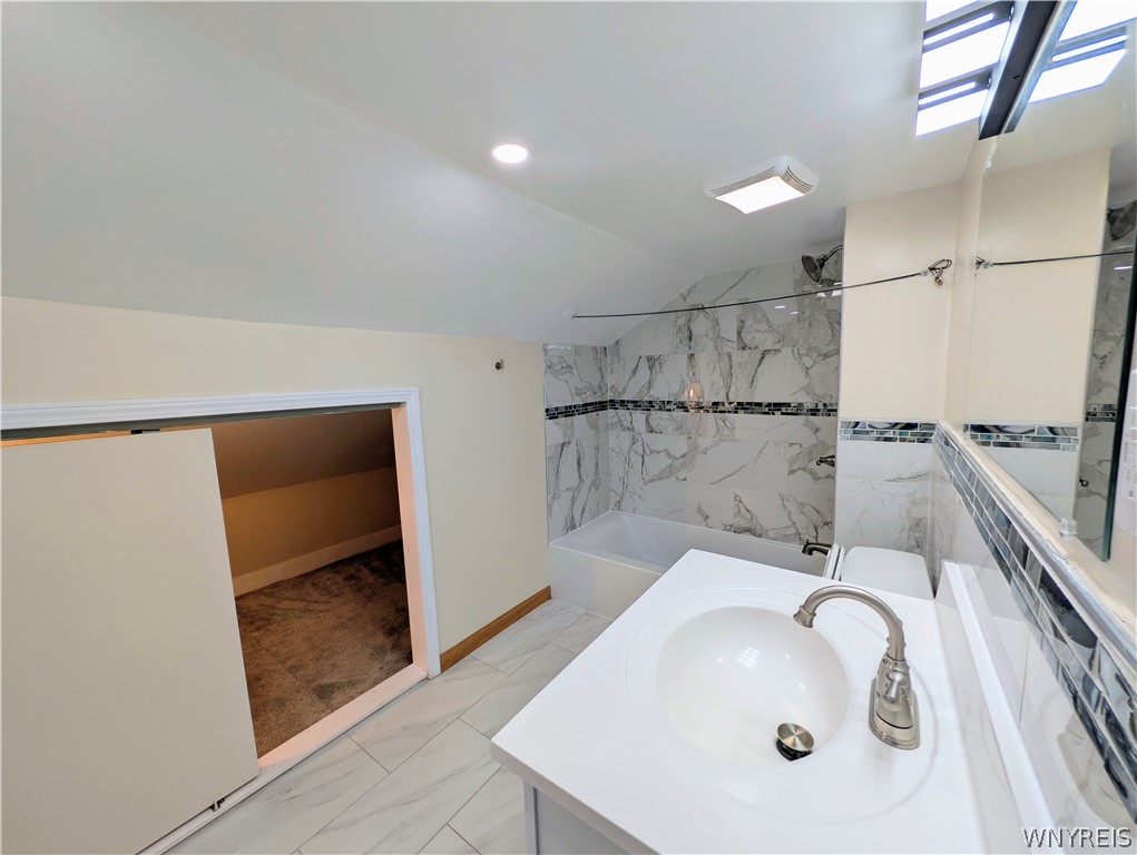 591 Longmeadow Road Amherst, NY 14226 - Photo 28 of 44