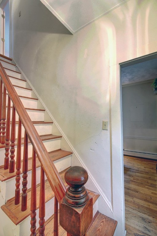 12 Howard Street Newport, RI 02840 - Photo 15 of 28