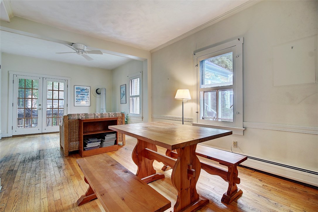 12 Howard Street Newport, RI 02840 - Photo 6 of 28