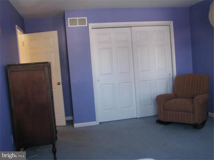 113 Ridgeview Lane Doylestown, PA 18901 - Photo 16 of 24 Bedroom 2