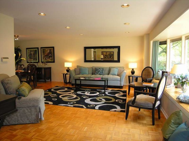 205 River Road Deerfield, IL 60015 - Photo 2 of 24