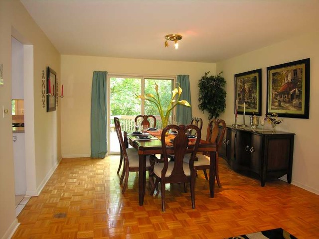 205 River Road Deerfield, IL 60015 - Photo 3 of 24
