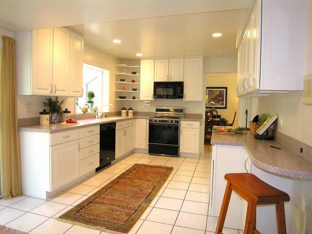 205 River Road Deerfield, IL 60015 - Photo 4 of 24