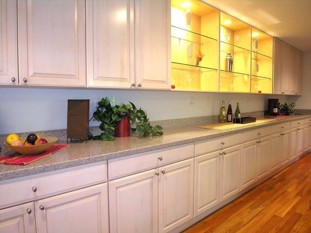 205 River Road Deerfield, IL 60015 - Photo 7 of 24