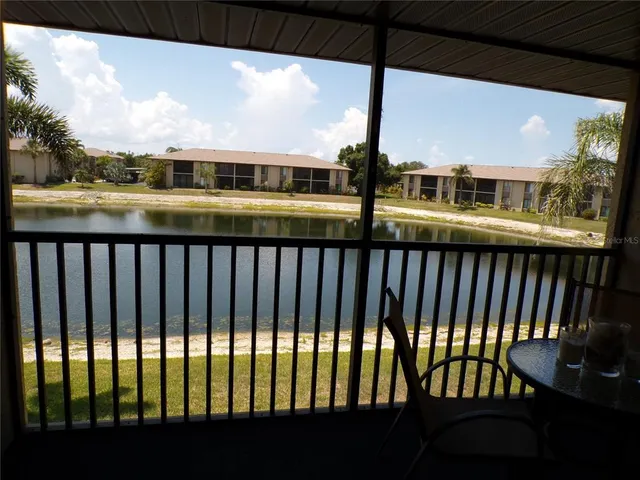 $169,000 | 4016 Oakview Drive, Unit J6, Punta Gorda, FL 33980
