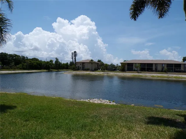 $169,000 | 4016 Oakview Drive, Unit J6, Punta Gorda, FL 33980
