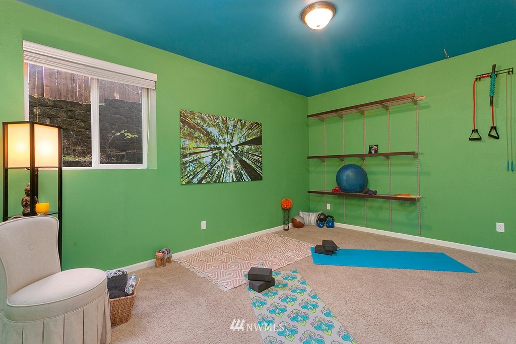 1820 Pierce Avenue Northeast Renton, WA 98056 - Photo 19 of 28 Gallery Image 19