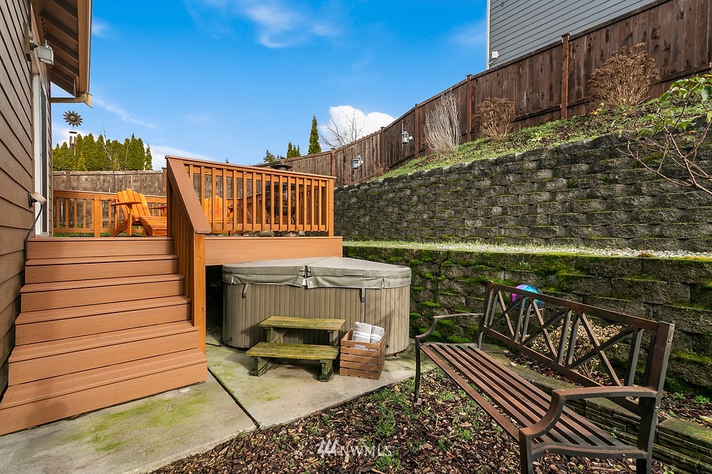 1820 Pierce Avenue Northeast Renton, WA 98056 - Photo 24 of 28 Gallery Image 24