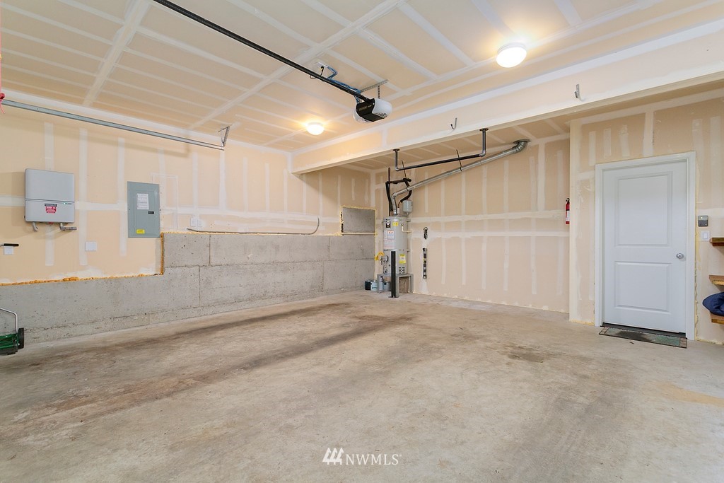 1820 Pierce Avenue Northeast Renton, WA 98056 - Photo 25 of 28 Gallery Image 25