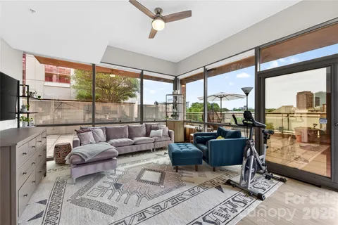 $460,000 | 315 Arlington Avenue, Unit 503, Charlotte, NC 28203