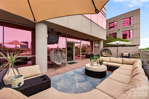 $460,000 | 315 Arlington Avenue, Unit 503, Charlotte, NC 28203