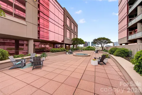$460,000 | 315 Arlington Avenue, Unit 503, Charlotte, NC 28203