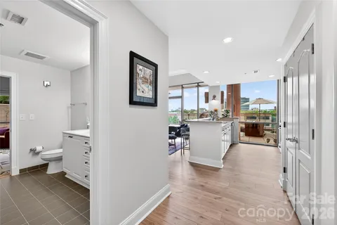$460,000 | 315 Arlington Avenue, Unit 503, Charlotte, NC 28203