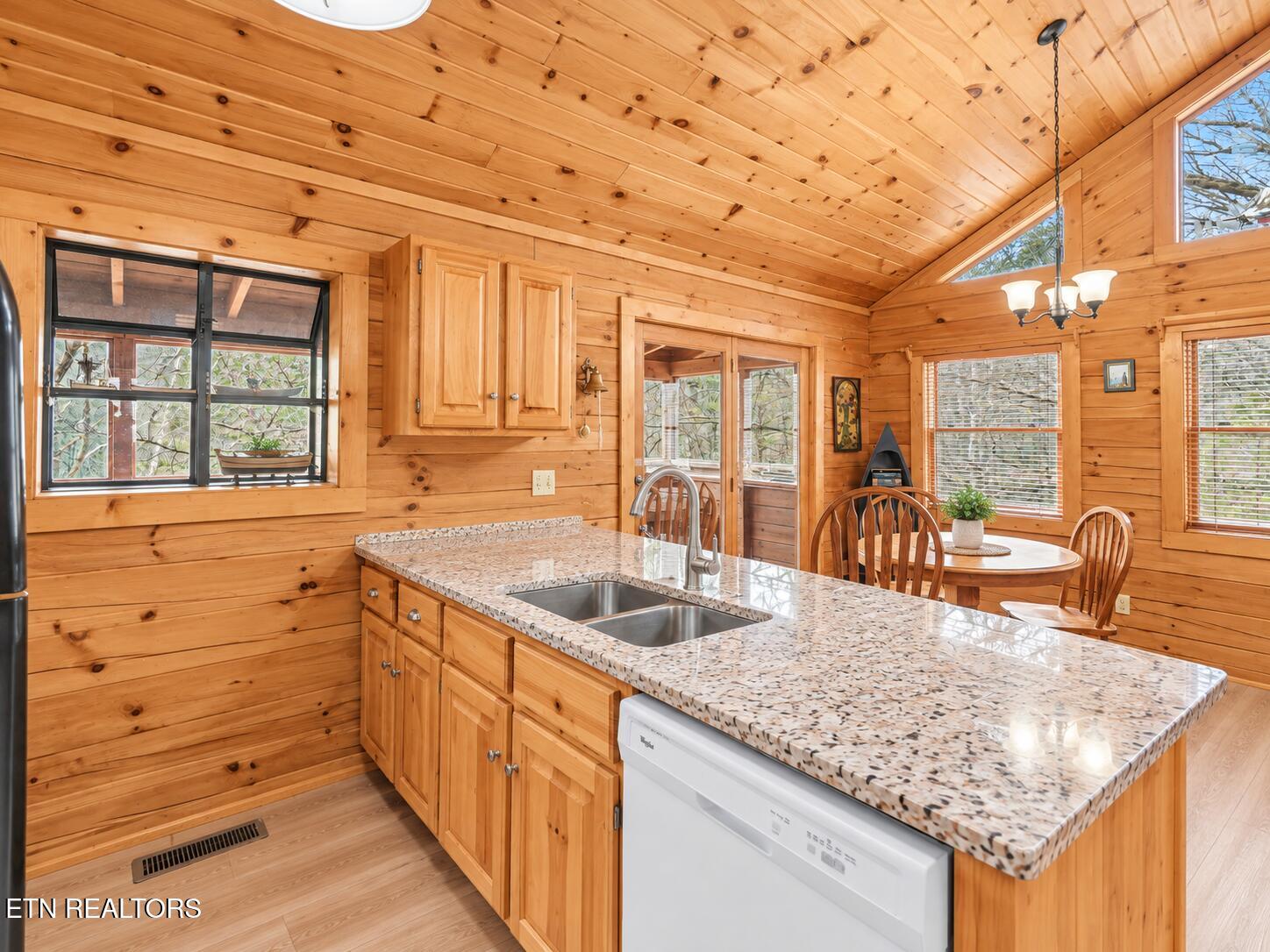 1645 South Mountain View Road Sevierville, TN 37876 - Photo 12 of 20 1kitchen3